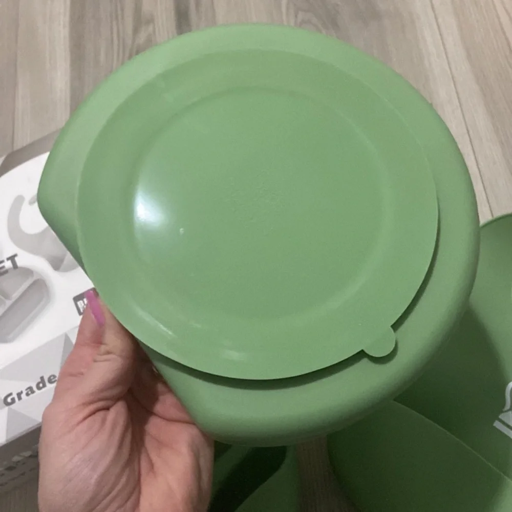 NEW Miracle Baby Tableware Set